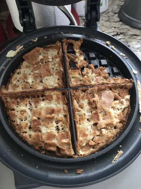 Breville® The No Mess Round Classic 4Slice Waffle Maker Bed Bath