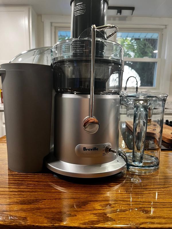 Top Ten masticating Juicer Breville JE98XL Juice Fountain Plus