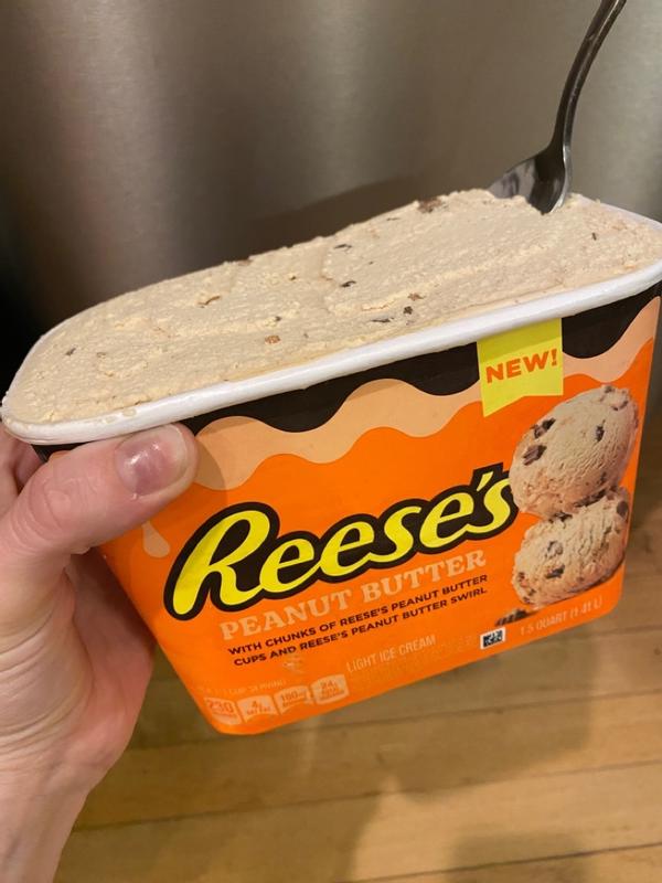 Reese's with Reese's Peanut Butter Cups and Peanut Butter Swirl Chocolate  Frozen Dairy Dessert Tub, 48 oz - Kroger