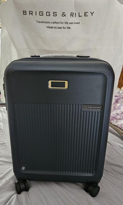 Customer photo for "Briggs & Riley Stylish Carryon"