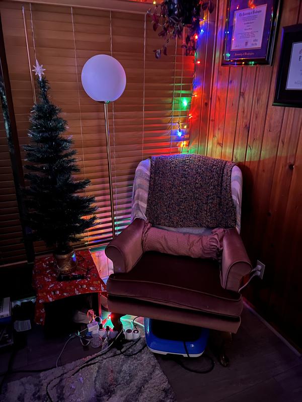 Without the lamp, at night