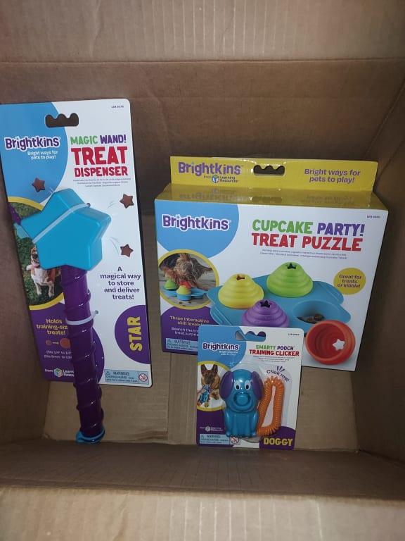 Brightkins Smarty Pooch Training Clicker Hot Dog | Petco