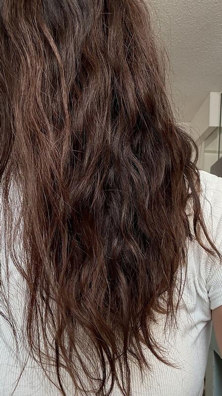 Customer photo for "it’s great to detangle wavy hair"