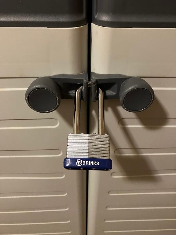 Brinks Contractor Keyed Alike Keyed Padlock, 1-7/8-in Wide x 2-1/2-in ...