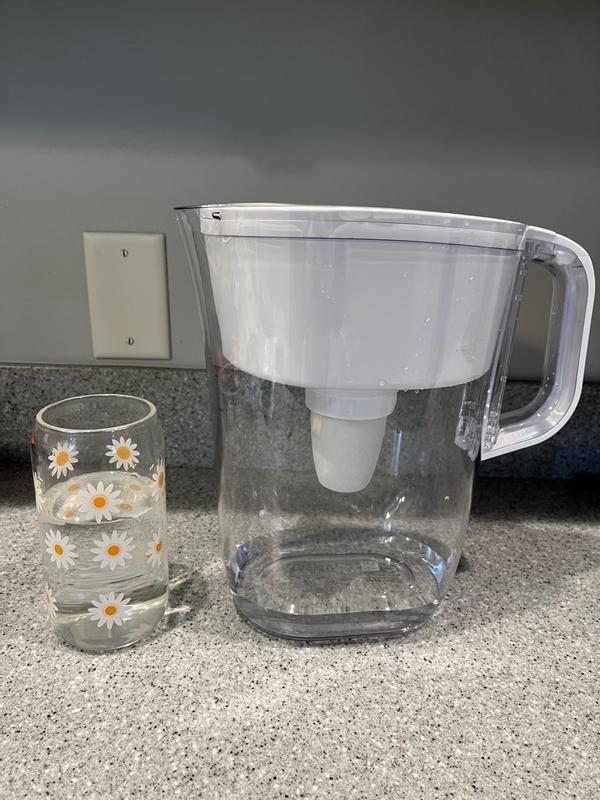 Brita Refillable Water Filtration System with Large 10 Cup