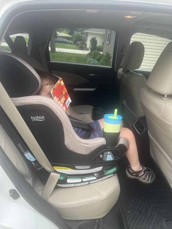 Customer photo for "Slim rotating car seat is a life saver"