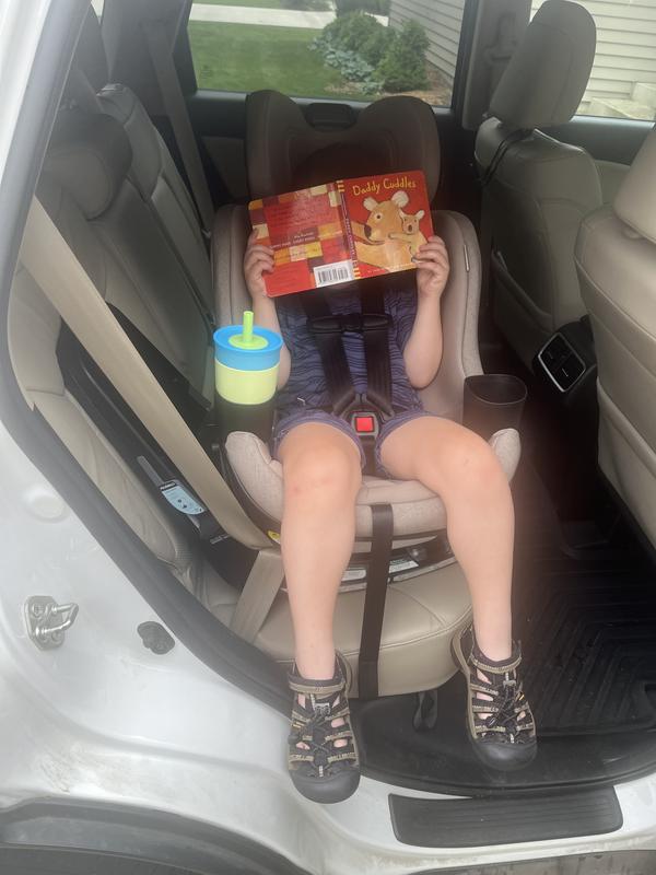 Customer photo for "Slim rotating car seat is a life saver"