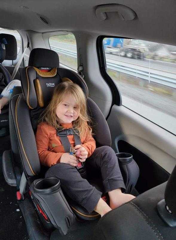 When to turn outlet car seat forward britax