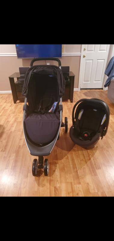 Britax b lively travel 2025 system reviews