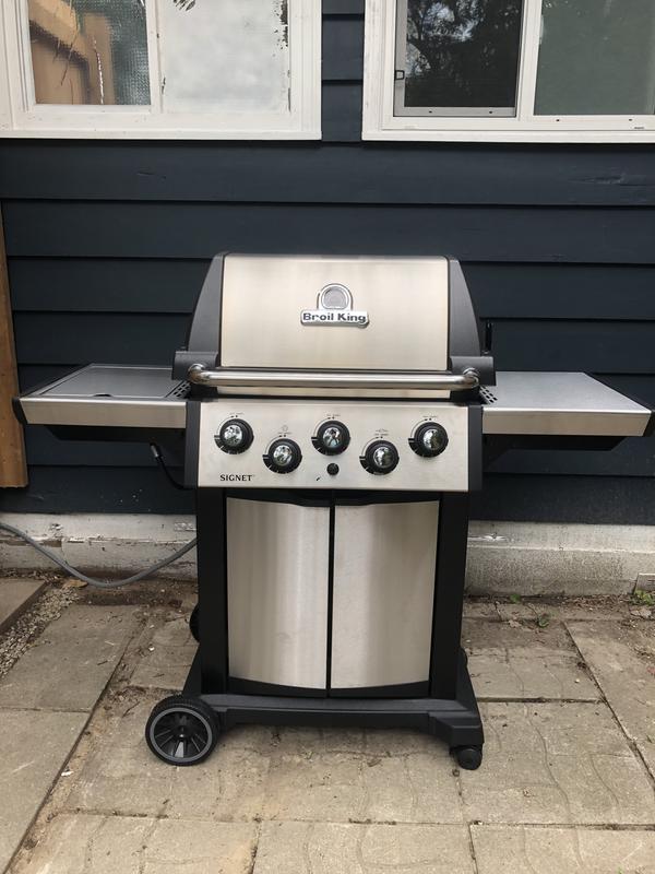 Broil king clearance signet 390 test