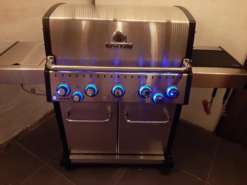 Broil king cheap 590 pro