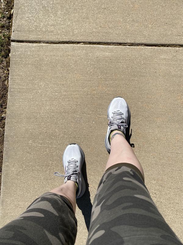 Review Thumbnail Image 0 382363029