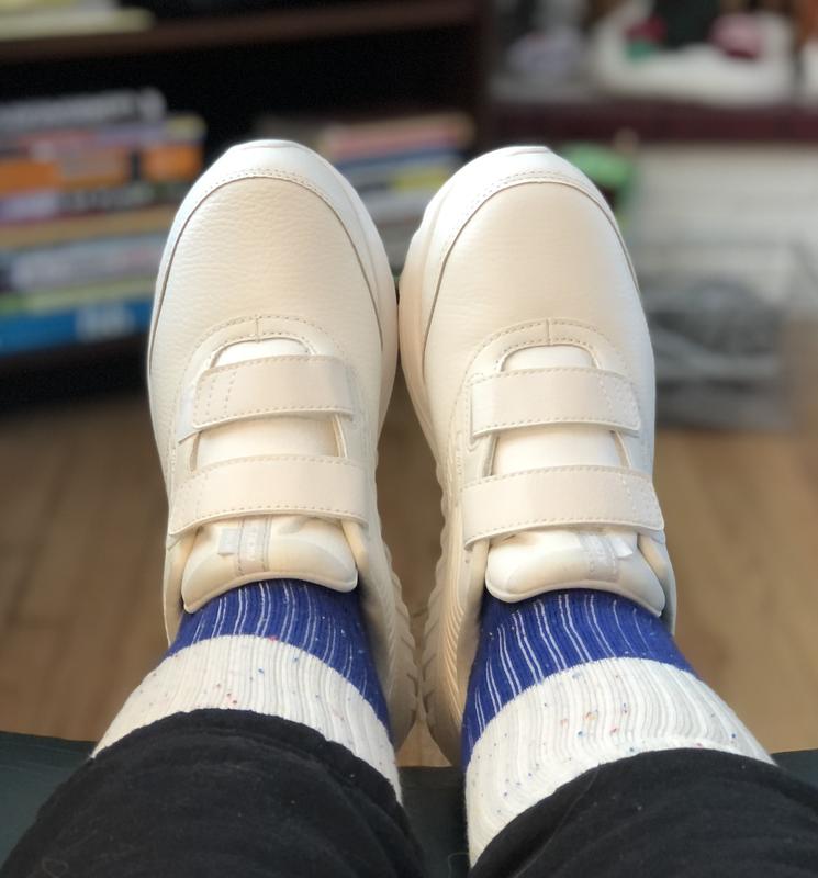 Customer photo for "Great for foot problems"