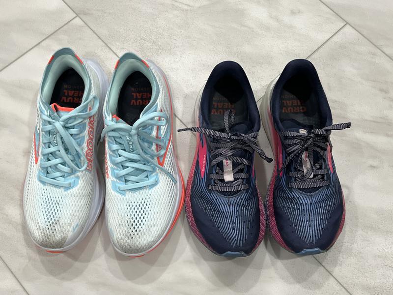 New ones on the left are Hyperion max,  bigger frame than my older Hyperion.