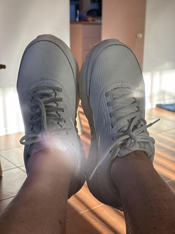 Customer photo for "Brooks Addiction Walkers"
