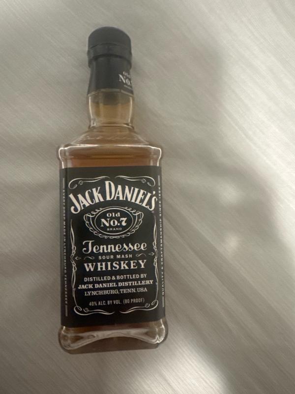 み*と様 Jack Daniel's Tennessee Whiskey 750 Jack Daniel's Old No. 7 Tennessee Whiskey - 750ml Bottle