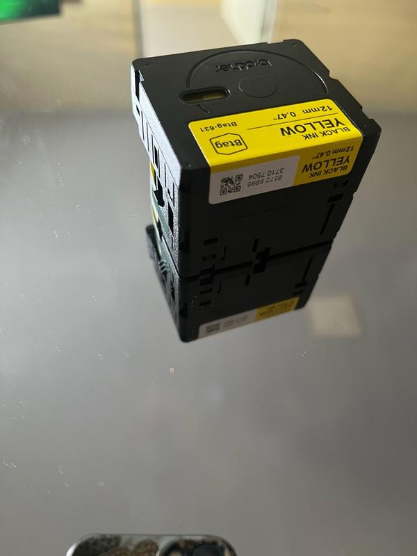 Customer carousel item 11.