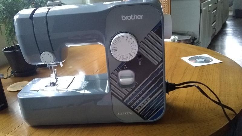  Brother Intl LX3817G Lightweight and Full-Size Sewing