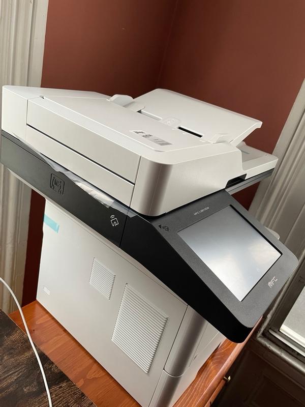 Customer carousel item 11.