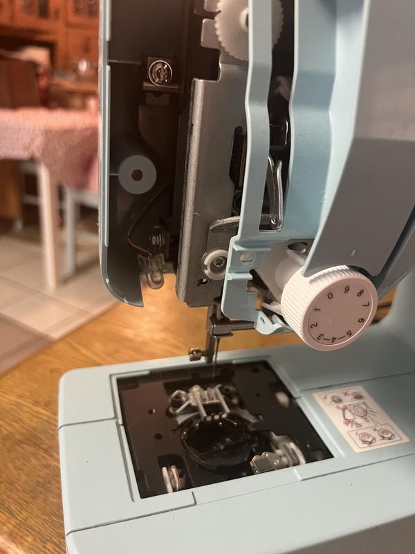  Brother LX3817A Máquina de coser Aqua de tamaño completo de 17  puntadas : Brother: Arte y Manualidades