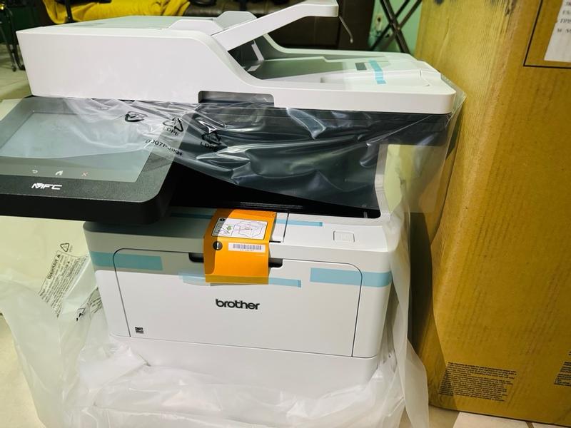 Customer carousel item 3.