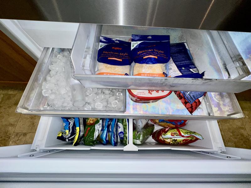 Reviews for Bosch 800 Series 21 cu. ft. Smart Counter Depth 4-Door