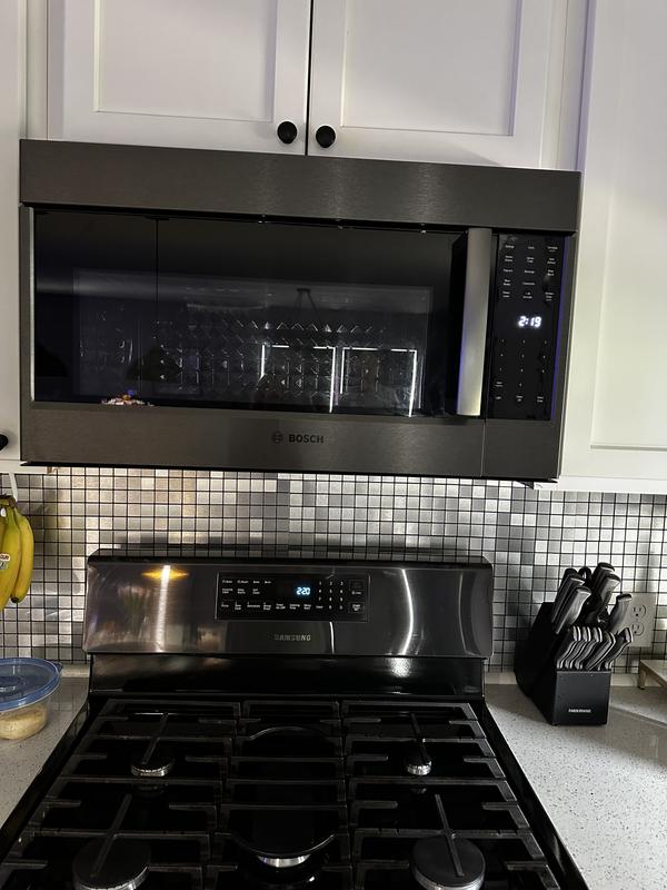 Bosch 800 Series 1.8 cu ft 1000 Watt Over the Range Convection