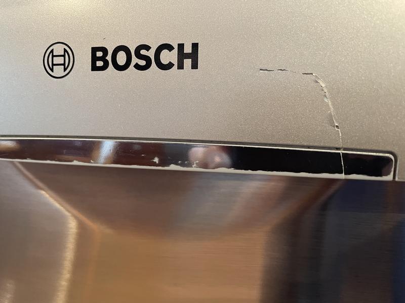 Bosch 300 Series 24 in. Stainless Steel Front Control Tall Tub