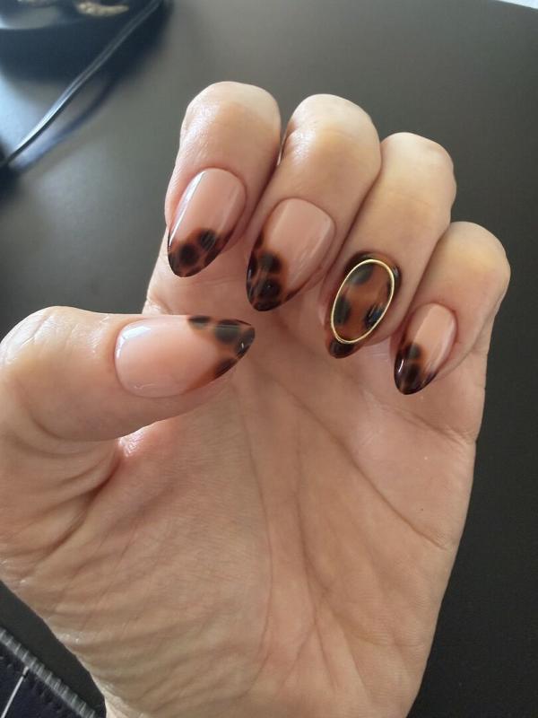 Customer photo for "Good quality, design not quite as high quality up close"