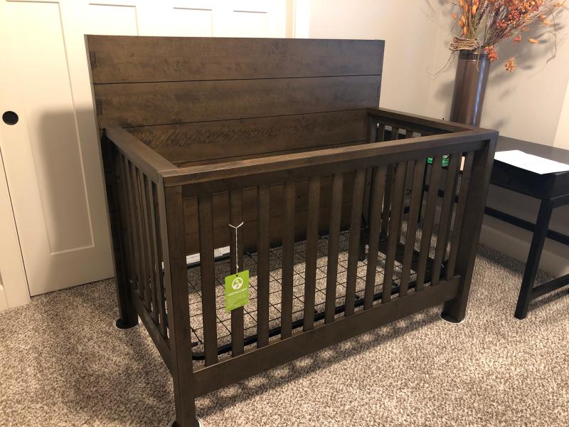 Westwood hot sale dovetail crib