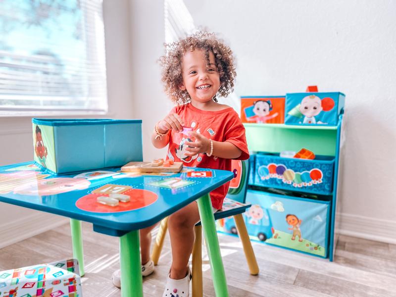 Delta Children 3Piece Table and Chair Set with Storage in