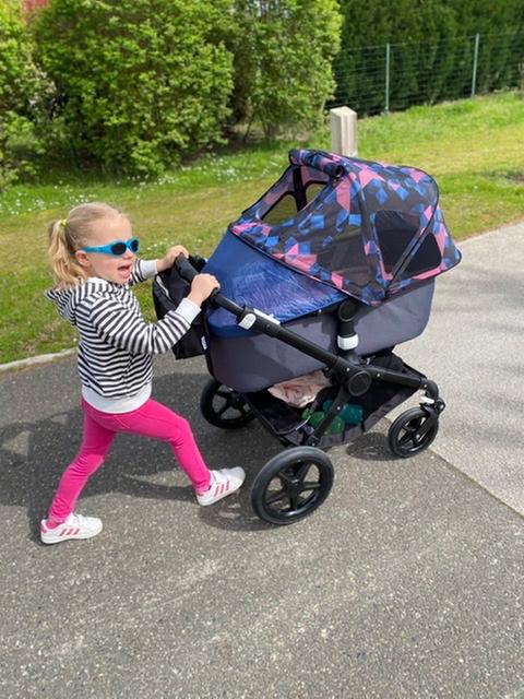 stokke yoyo3 stroller Riviera - Limited Edition Summer Collection premium baby car seat Its single Evenflo Pivot Xpand Second Other:Northwestern Wildcats