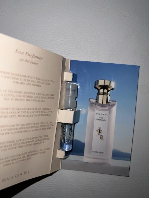 BVLGARI Eau Parfumée au thé blanc 50ml 41OvkgEoNDL._UF350,350_QL50_.jpg