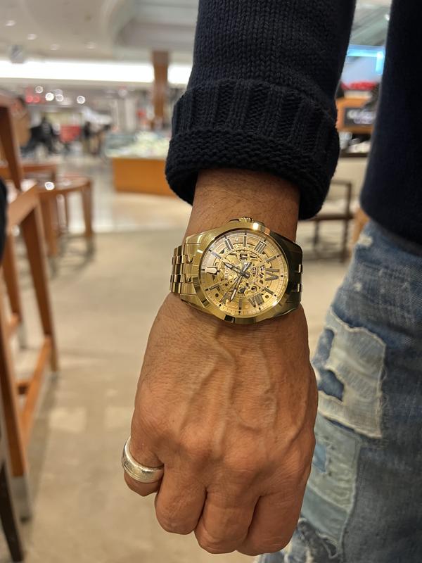 Bulova watch clearance near me