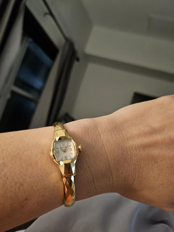 A Closer Look at That Bulova Watch in 'The Queen's Gambit' - JCK