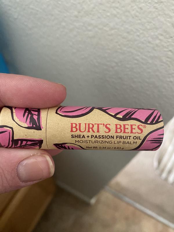 Shea Passion Fruit Oil Moisturizing Lip Balm Burts Bees 6807