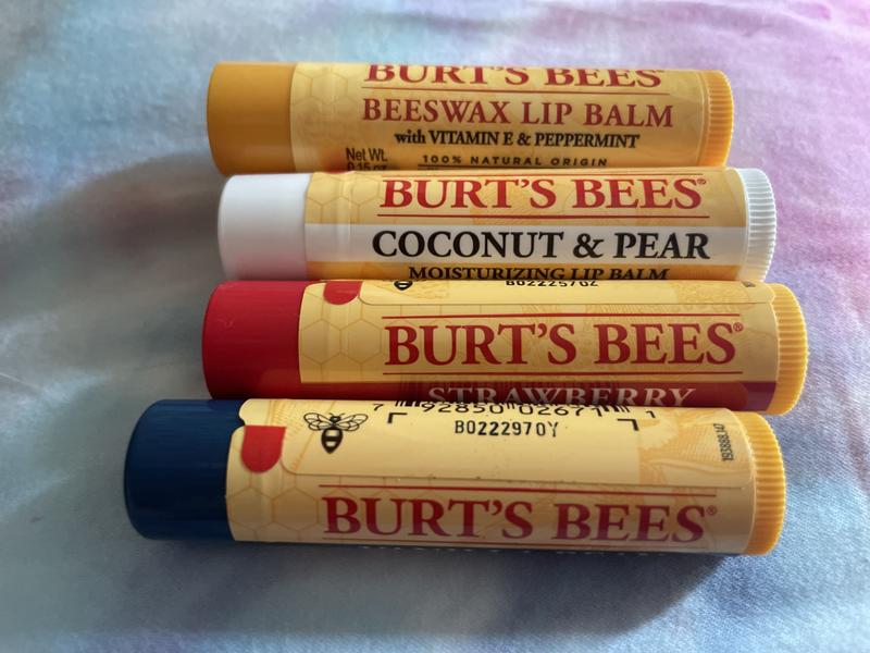 Burt's Bees 100% Natural Origin Moisturizing Lip Balm, Original Beeswax  with Vitamin E & Peppermint Oil, 4 Tubes in Blister Box