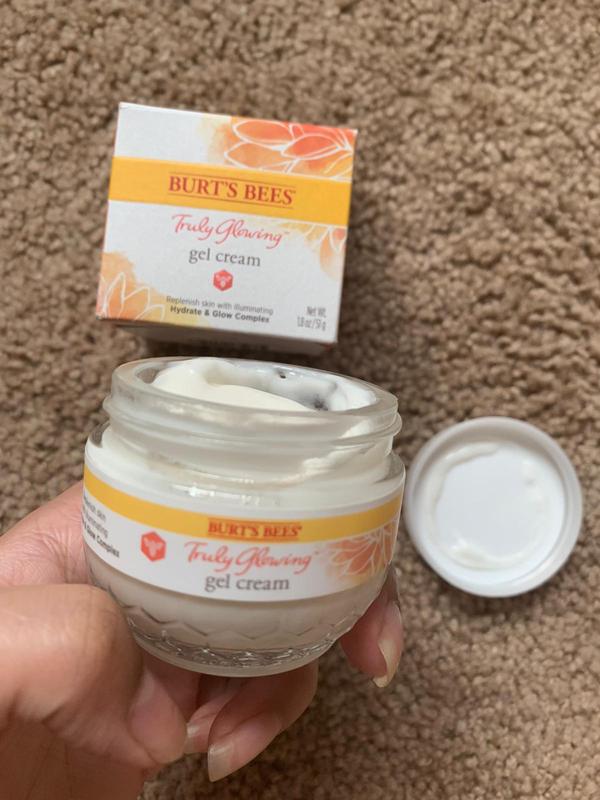 truly glowing gel cream