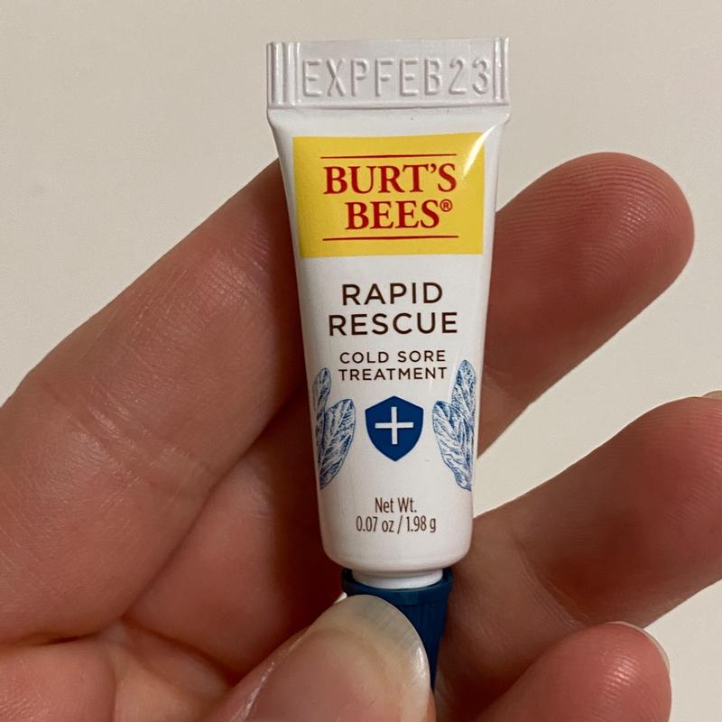 Burt's Bees® Rapid Rescue with Rhubarb and Sage Complex Cold Sore  Treatment, 1 ct - QFC