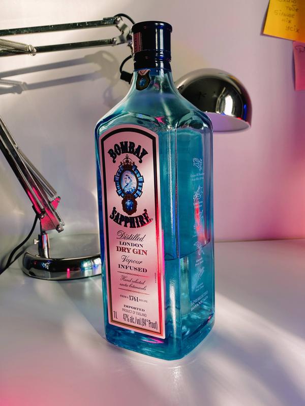 Bombay Sapphire London Dry Gin, 750 ml