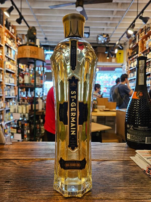 St Germain Elderflower Floral Liqueur, 750 ml