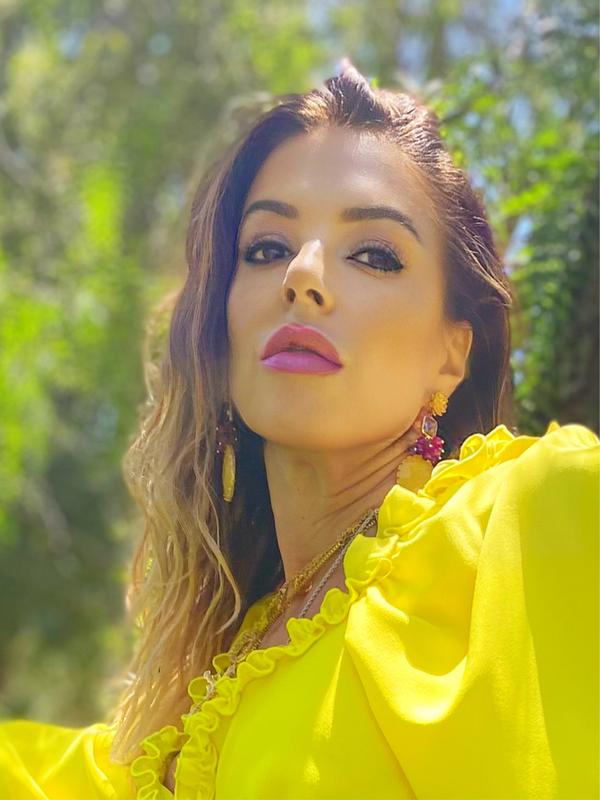 Hyloronic global, CC sunny and beach bomb only