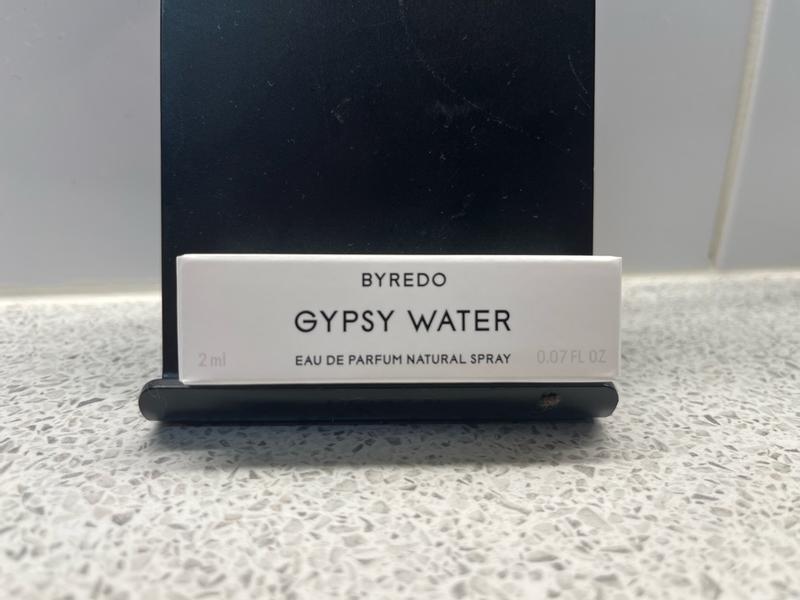 Customer carousel item 3.