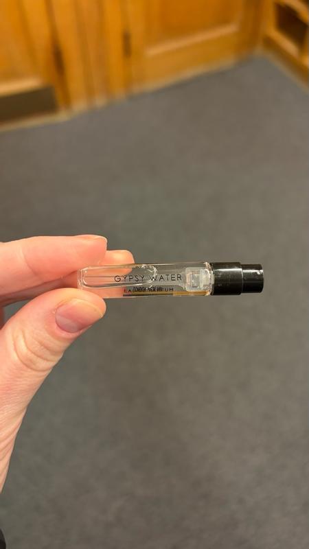 Customer carousel item 7.