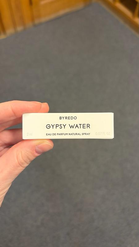 Customer carousel item 6.