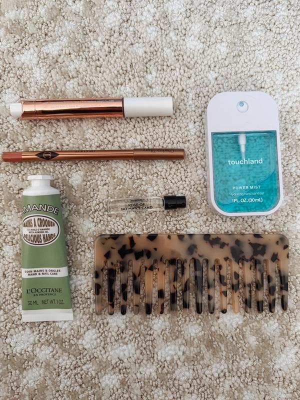 Customer photo for "Purse Essential"