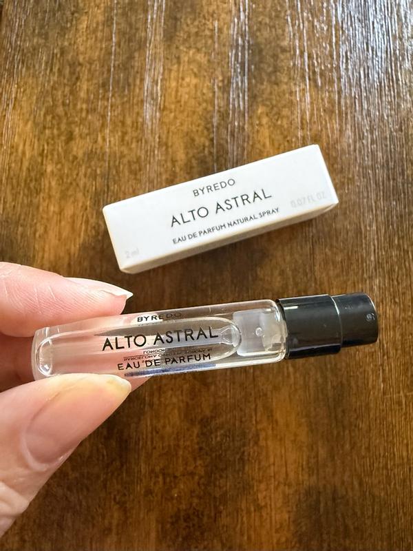 Customer photo for "Strong intense scent"