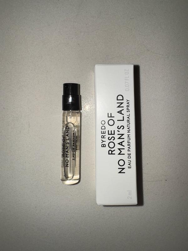 Customer photo for "A beautiful modern take on a rose fragrance."