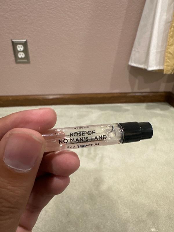 Customer photo for "Soft elegant rose"