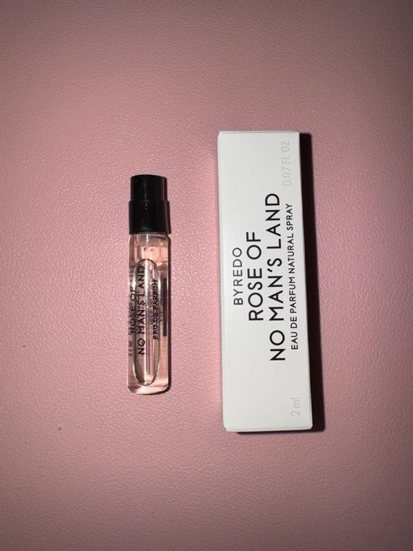 Customer photo for "A beautiful modern take on a rose fragrance."